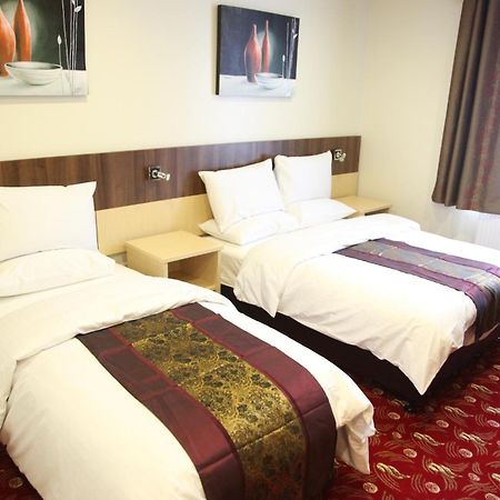 Cambridge Hotel Huddersfield Ngoại thất bức ảnh