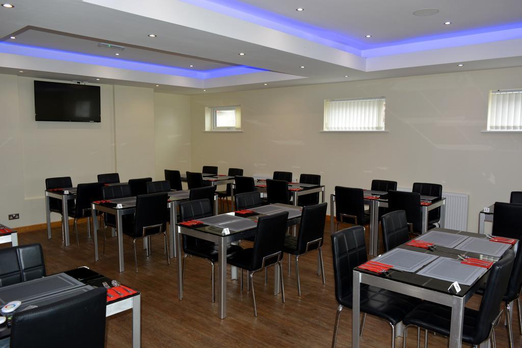 Cambridge Hotel Huddersfield Ngoại thất bức ảnh