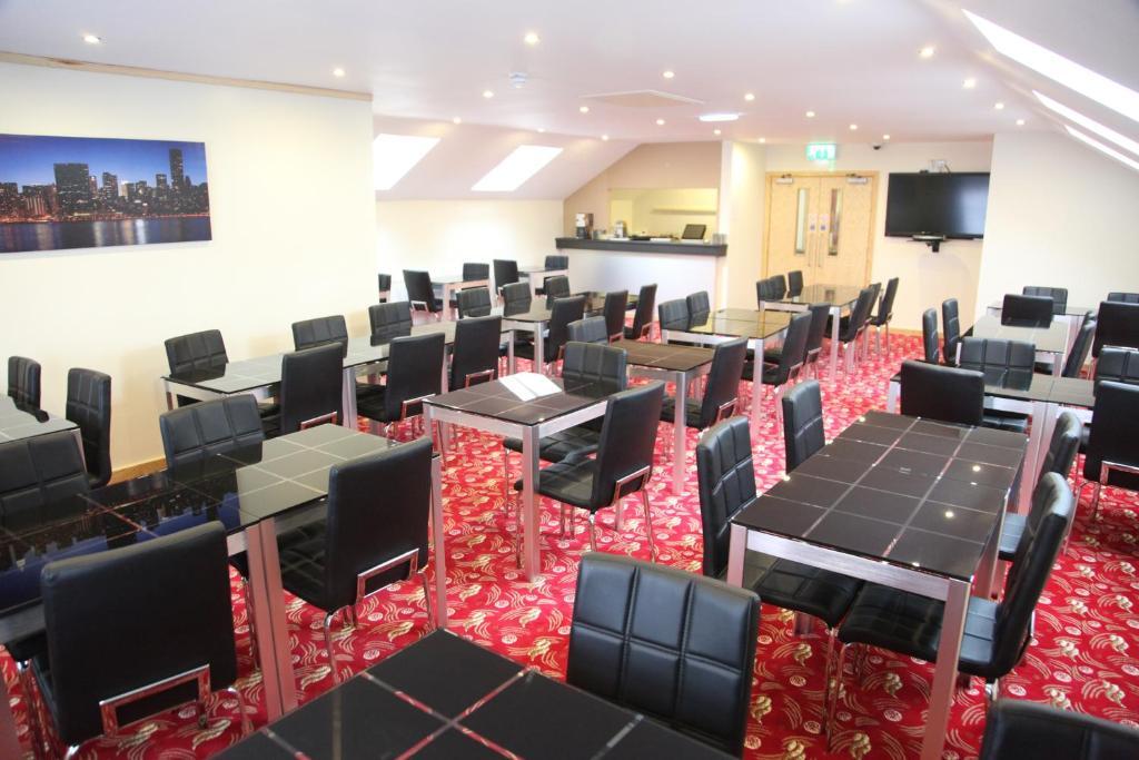 Cambridge Hotel Huddersfield Ngoại thất bức ảnh