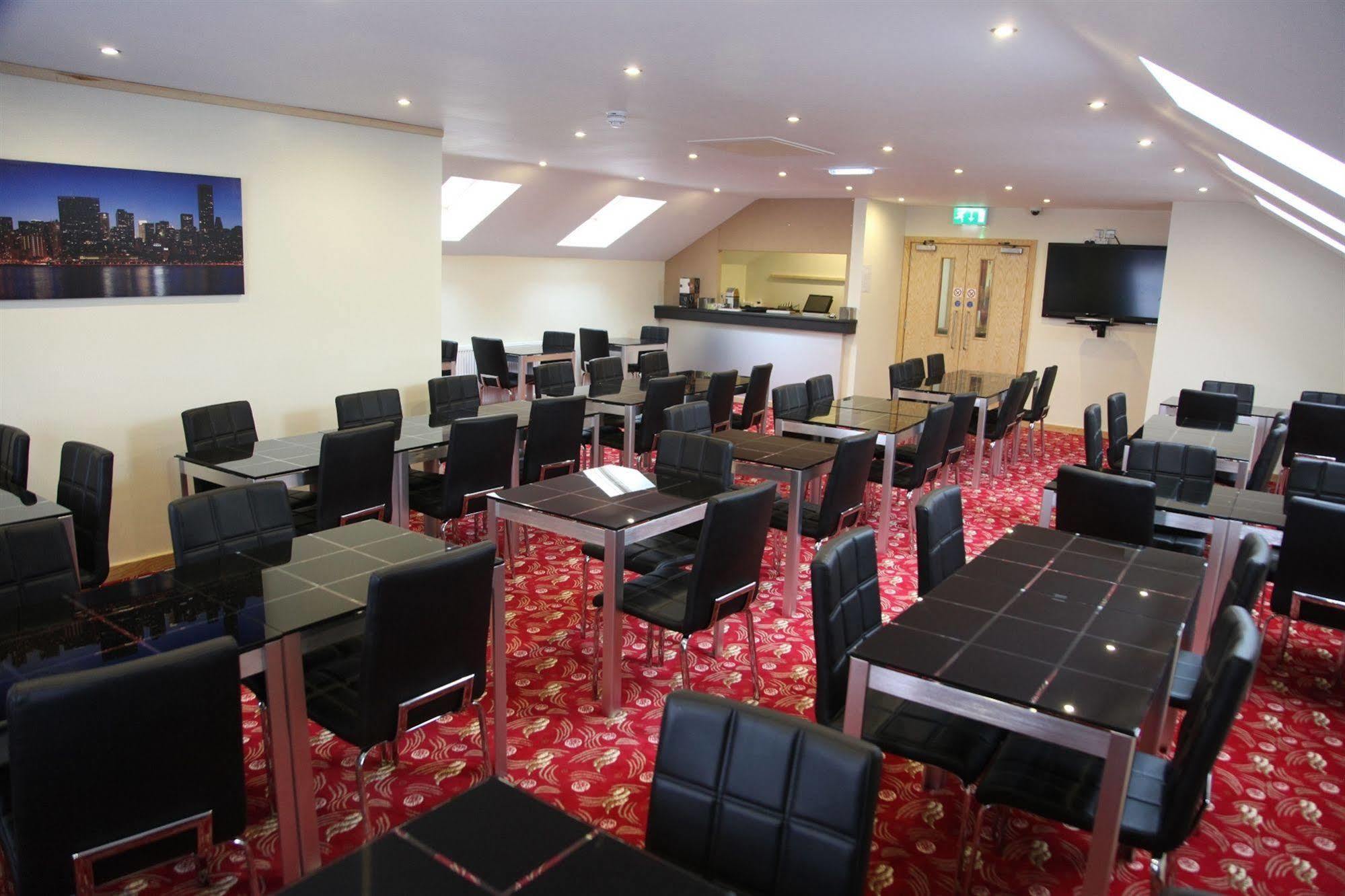 Cambridge Hotel Huddersfield Ngoại thất bức ảnh